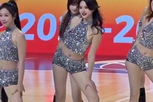 同曦男篮美女啦啦队这跳的，怎么有点夜店风的感觉 